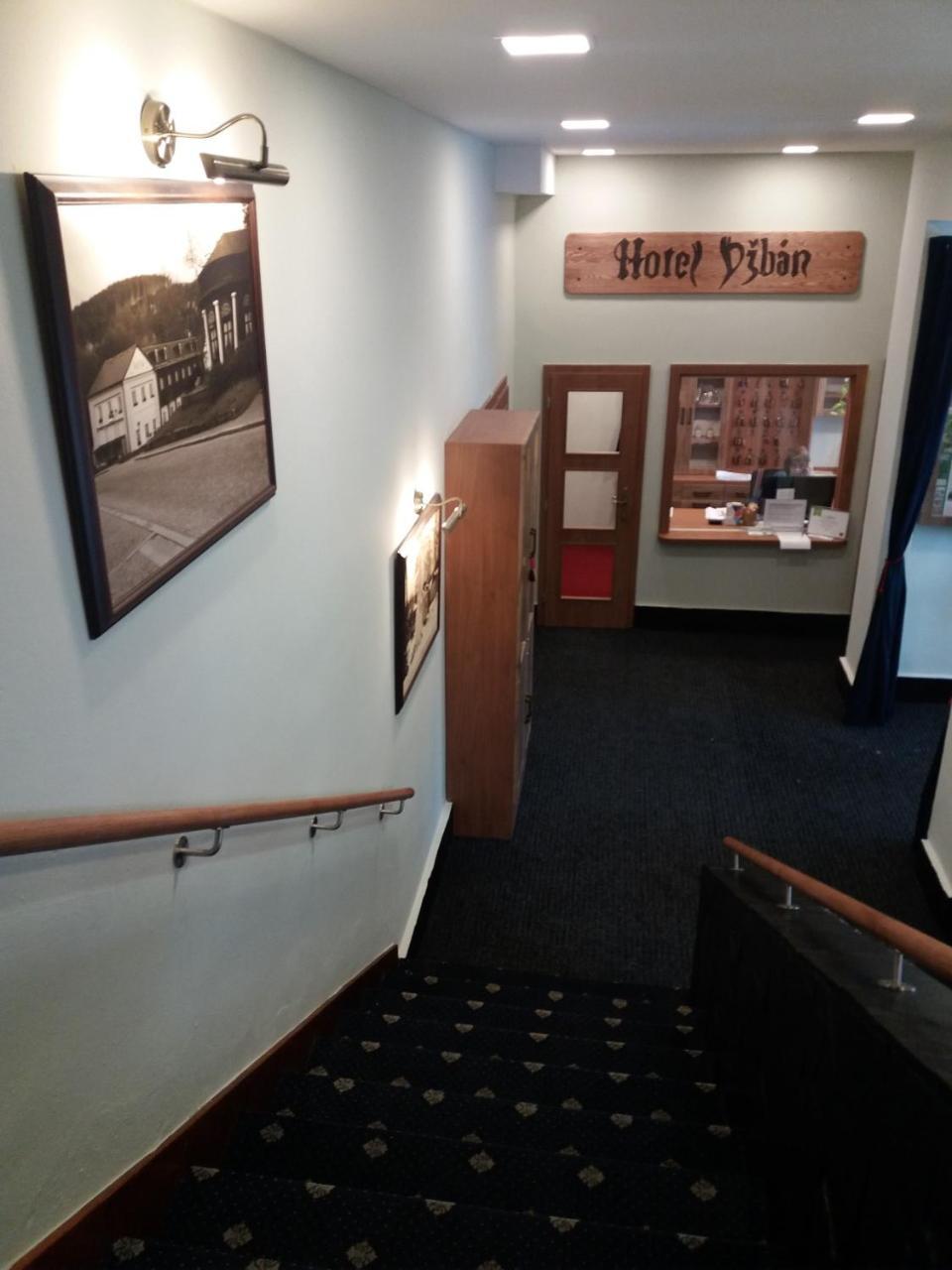 Hotel Dzban Jindrichov Esterno foto